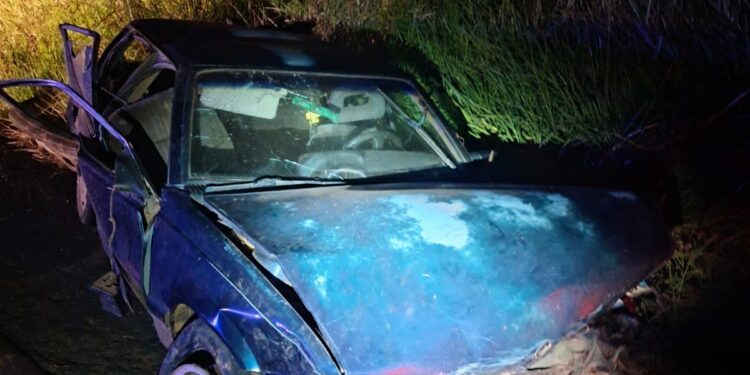 Acidente deixa vítimas graves, incluindo criança de 2 anos, em Bambuí