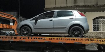 Homem é preso após ameaça à ex-companheira e furto de veículo em Formiga