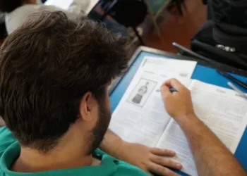 Enem 2026: prazo para solicitar isenção da taxa de inscrição termina nesta sexta