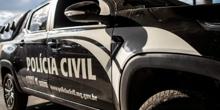 Homem é indiciado pela PCMG por homicídio após colisão entre motos aquáticas